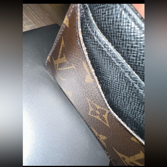 Authentic Louis Vuitton Card Holder - Picture 7 of 8